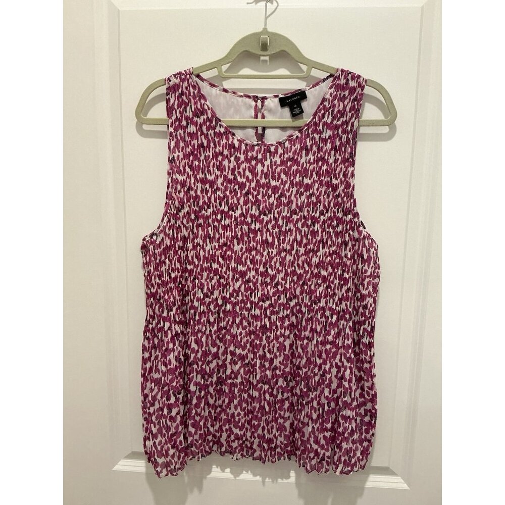 Halogen Blouse Tank XL Pleated Scoop Neck One Button Closure At Neck Back